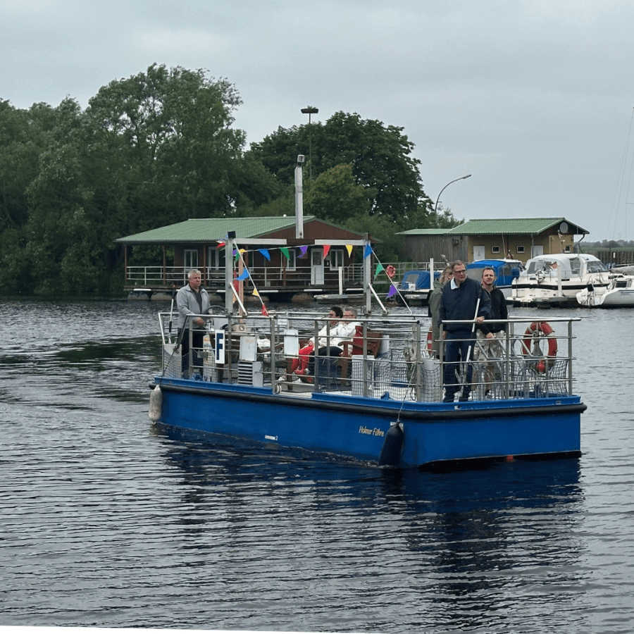 Fährbetrieb auf der Eider