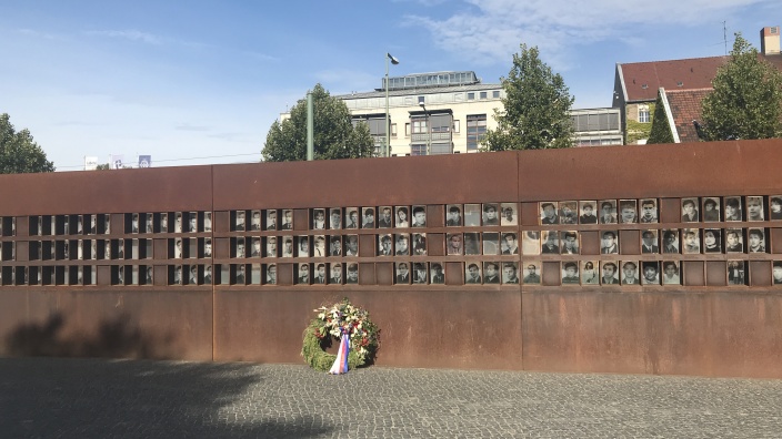 Gedenken der Opfer der Berliner Mauer 