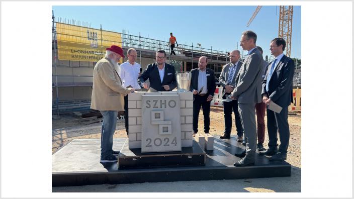 Grundsteinlegung beim Schulneubau Schulzentrum Heide-Ost